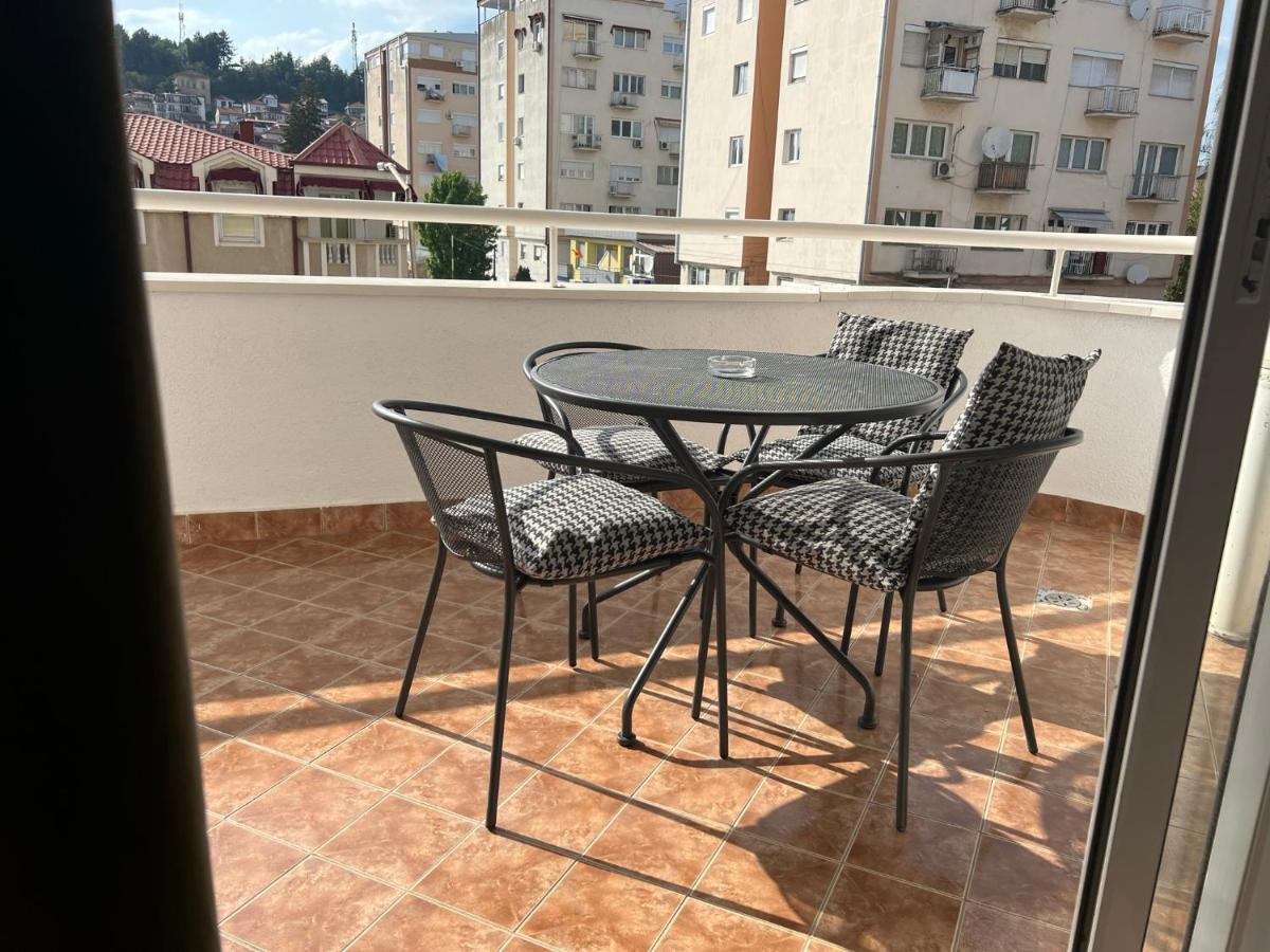 La Bella Apartments โอครีด ภายนอก รูปภาพ