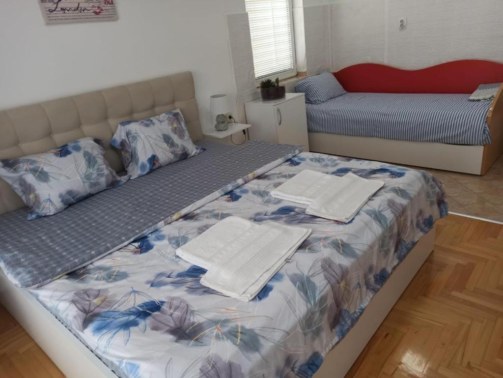 La Bella Apartments โอครีด ภายนอก รูปภาพ